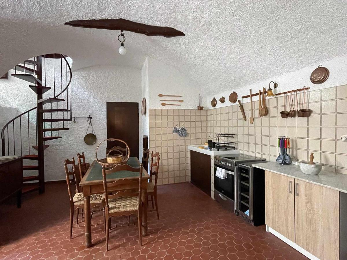 Il Convento Ancient Apartment With Private Garden Белладжо Экстерьер фото