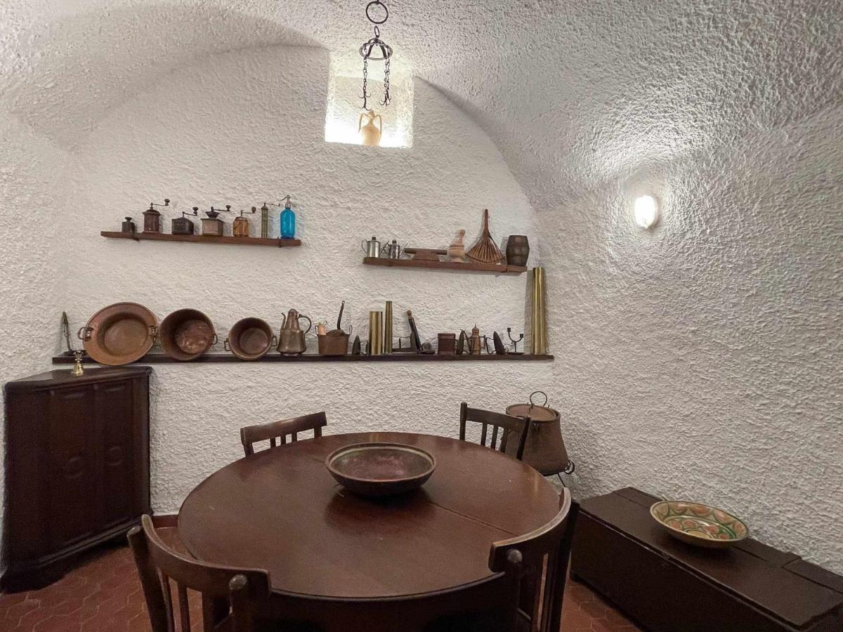 Il Convento Ancient Apartment With Private Garden Белладжо Экстерьер фото